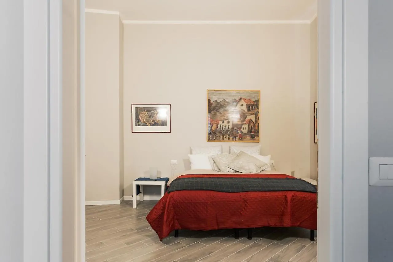 Cozy And Warm 1 Bedroom Apt - Via Sapeto contacts