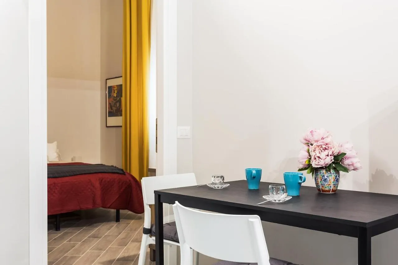 Cozy And Warm 1 Bedroom Apt - Via Sapeto Milan 0*,